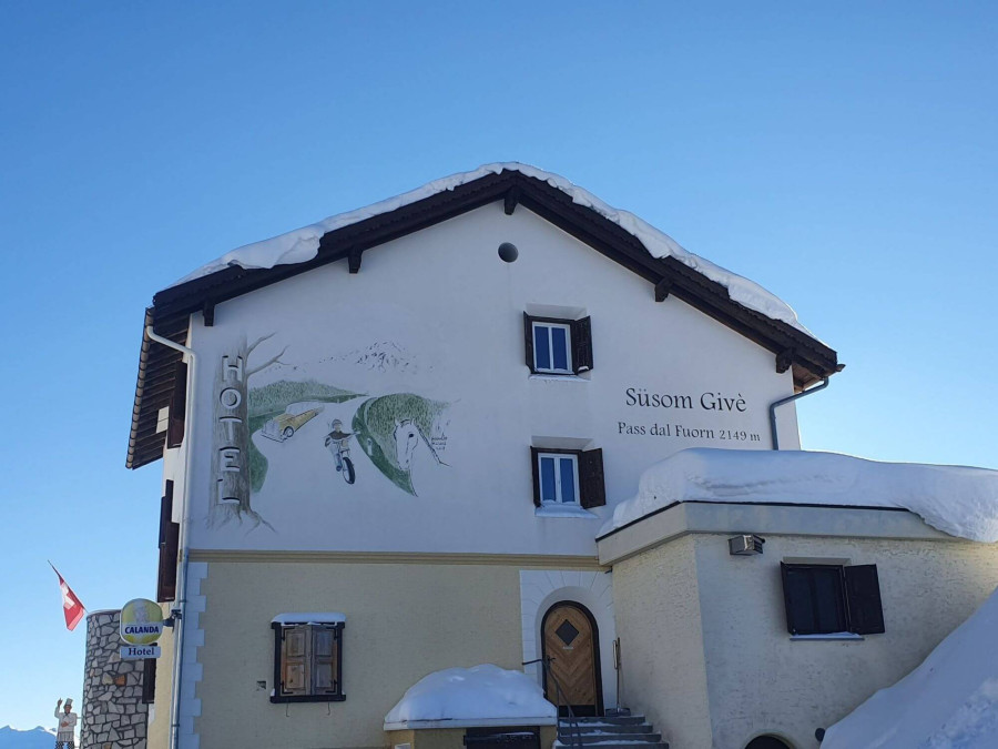 Hotel Süsom-Givè in Tschierv (Ofenpass)